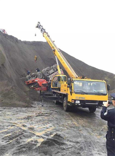 当雄上犹道路救援